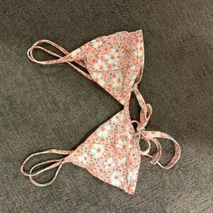 Dippin Daisey’s Bikini Top